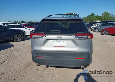 2024 Toyota Rav4 Xle Premium из США, поврежденный, VIN 2T3C1RFV2RC263246